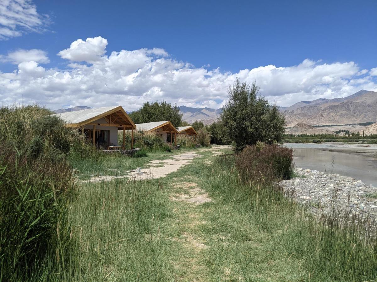 The Indus River Camp Лех Экстерьер фото